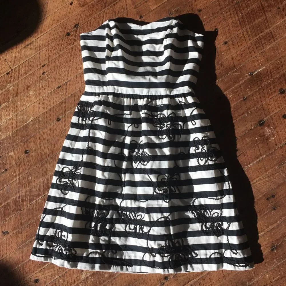 Lilly Pulitzer 00 striped embroidered elevated basics dress